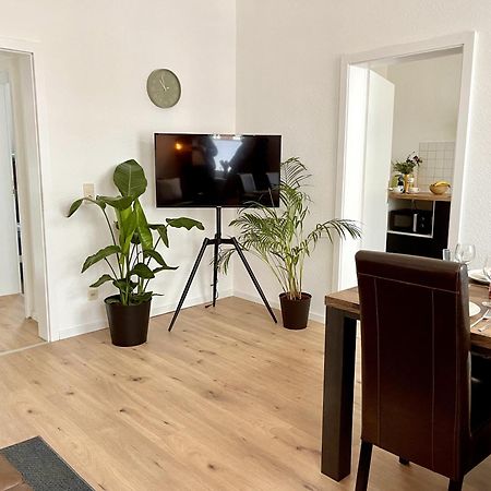 Endless: Studio Mit Netflix + Workstation Im Zentrum Schwerin  Exterior foto